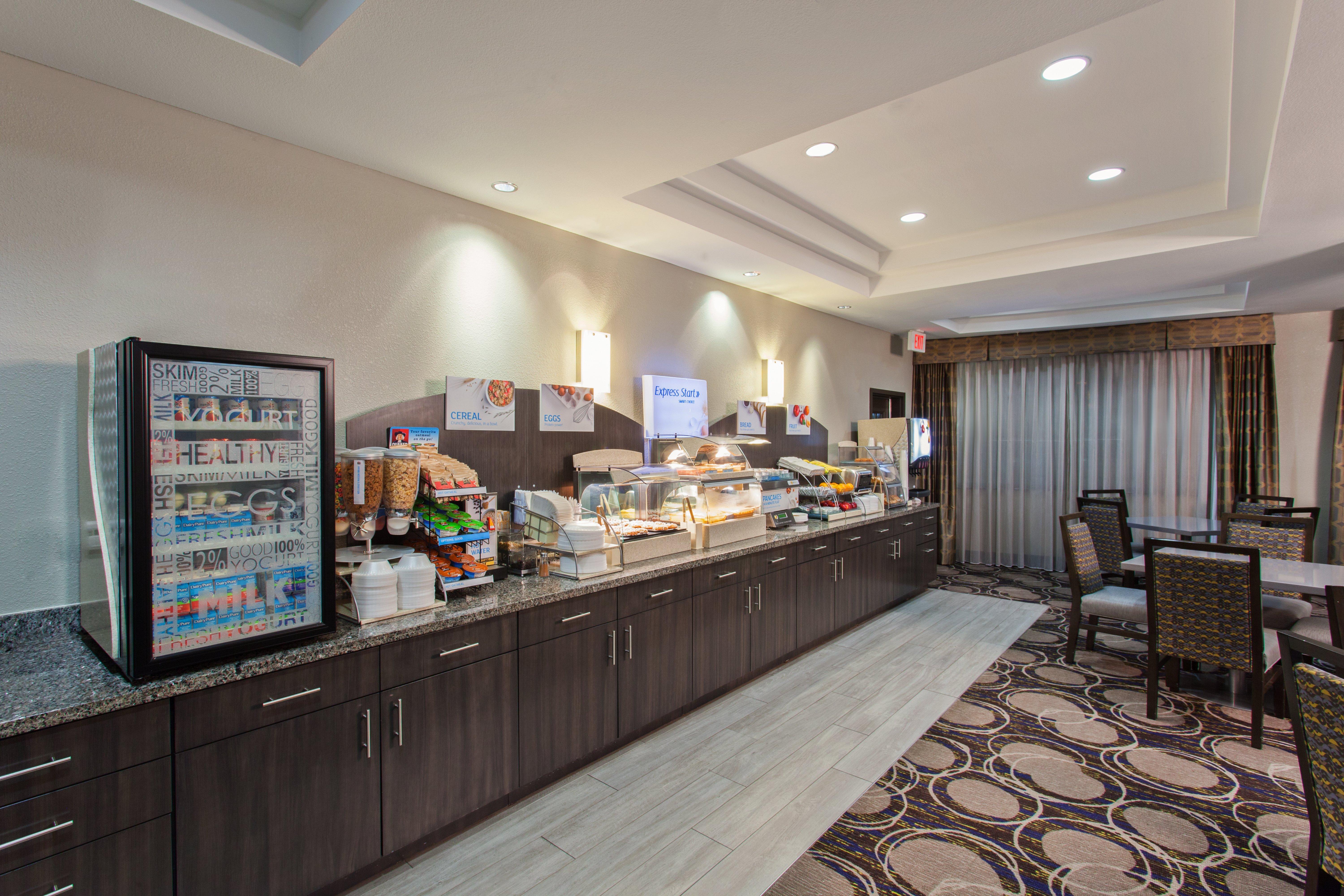 Holiday Inn Express & Suites Wharton By Ihg Extérieur photo